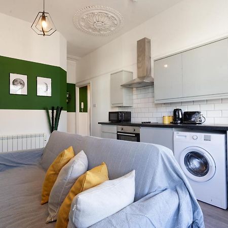 Hove Seaside Getaway Apartments エクステリア 写真