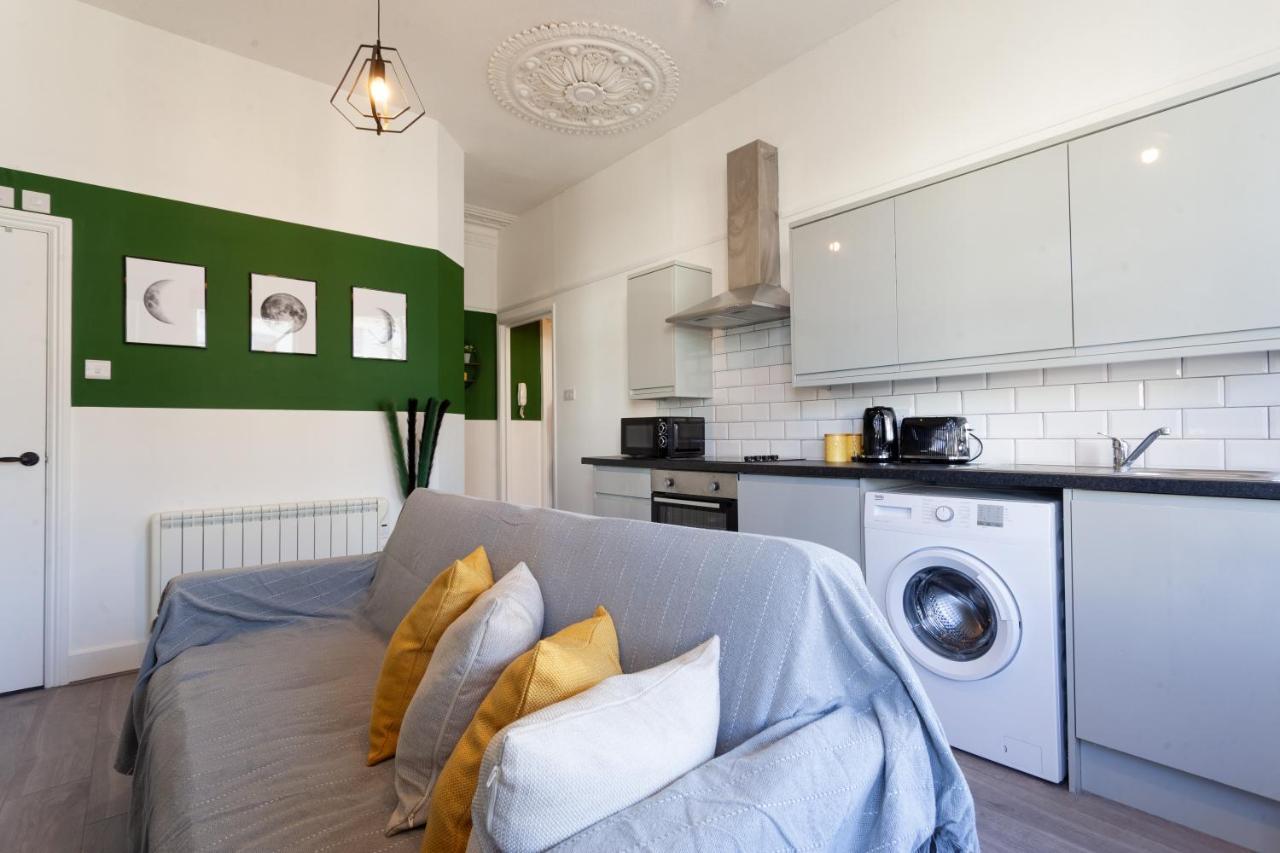Hove Seaside Getaway Apartments エクステリア 写真
