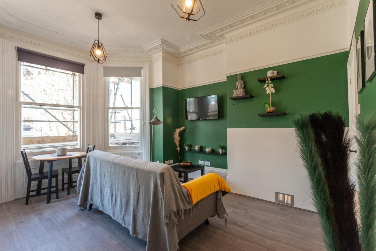 Hove Seaside Getaway Apartments エクステリア 写真