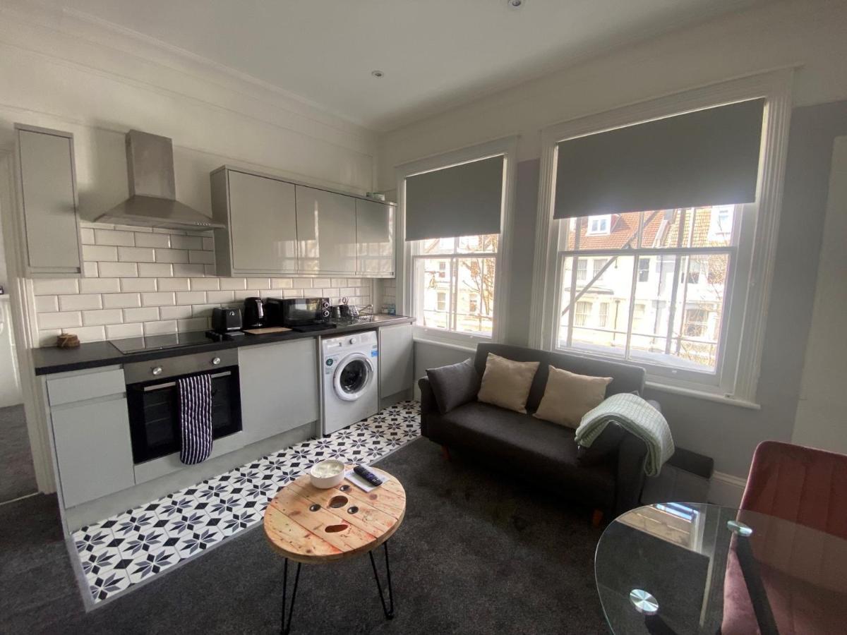 Hove Seaside Getaway Apartments エクステリア 写真